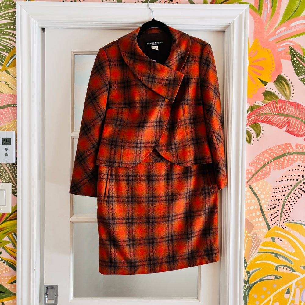 #57 Vintage Elegant Plaid Skirt Set in Red and Black